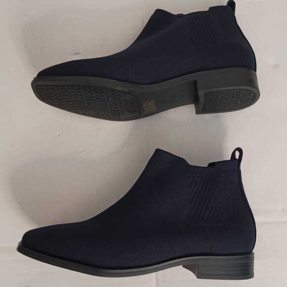 VIVAIA Ryan Blue Water Resistant Chelsea Boots Womens Sz 7.5 (EU 38) - Picture 9 of 15